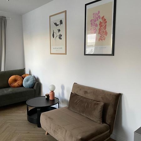 Apartament Na Letniej Z Duzym Tarasem Z Widokiem Na Gory Klodzko Bagian luar foto