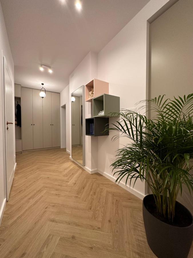 Apartament Na Letniej Z Duzym Tarasem Z Widokiem Na Gory Klodzko Bagian luar foto