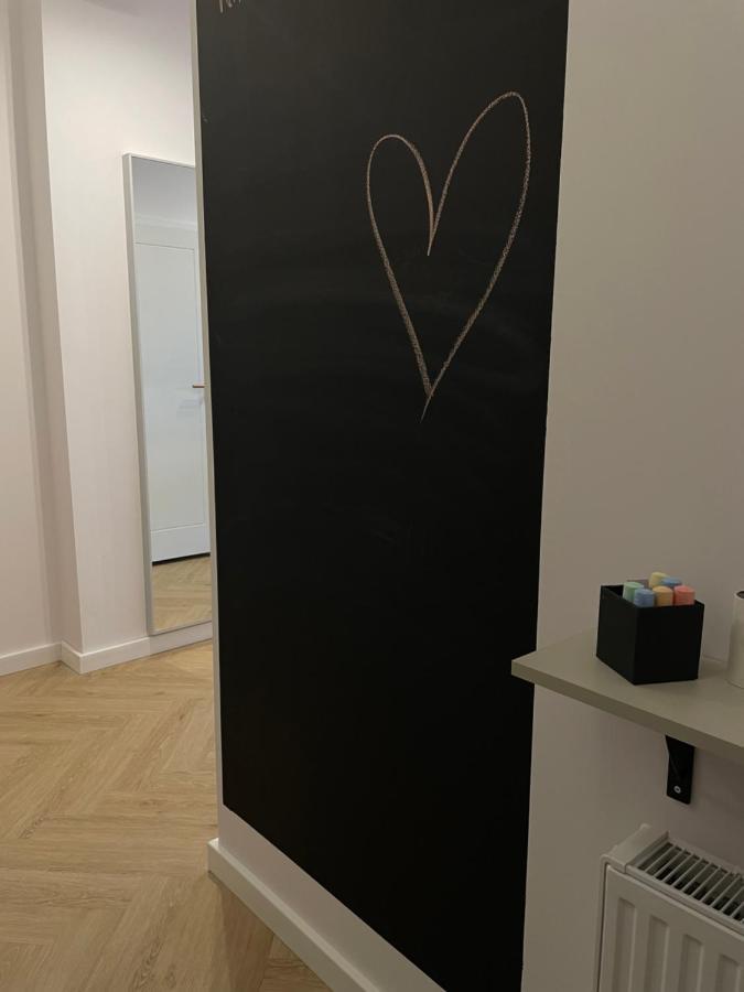 Apartament Na Letniej Z Duzym Tarasem Z Widokiem Na Gory Klodzko Bagian luar foto